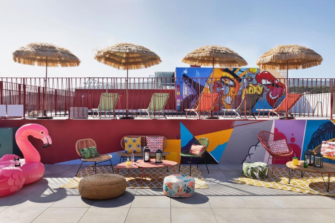 Moxy La Ciotat Hotel Exterior photo